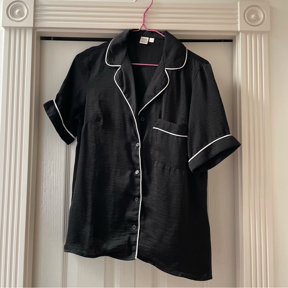 Twik Black Button-Up Blouse with White Piping